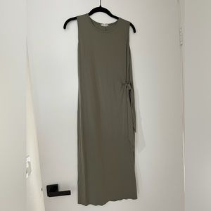 Mod Ref Sage Green MIDI Dress